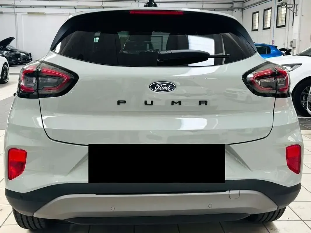 Usata Ford Puma Titanium S 125 CV (91 kW) 2024 Verde SUV