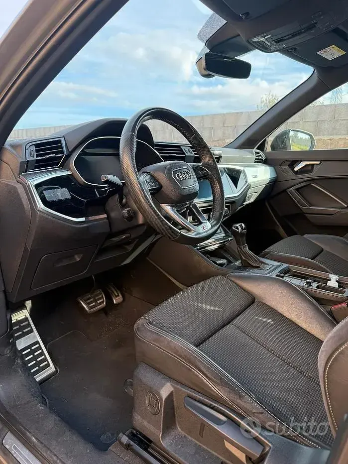 Usata Audi Q3 S-Line 150 CV (110 kW) 2019 Grigio SUV