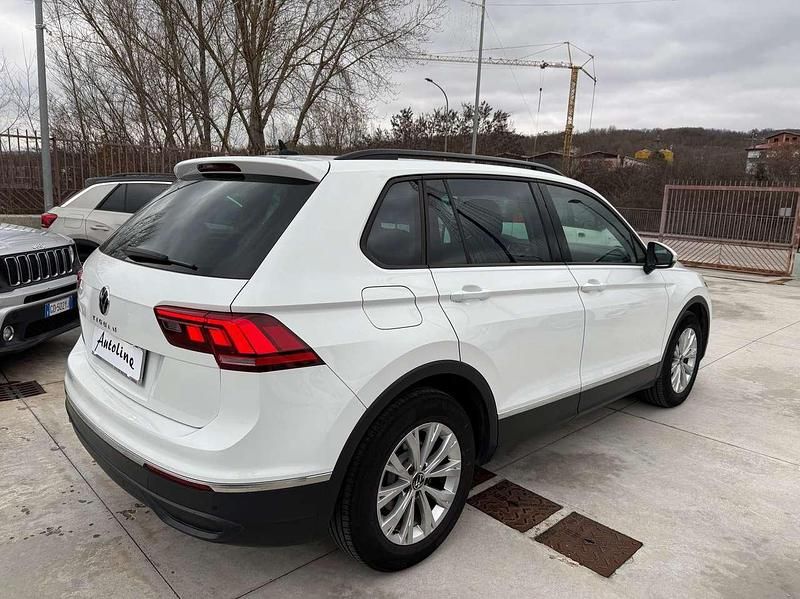 Usata VW Tiguan Life 122 CV (89 kW) 2021 Bianco SUV
