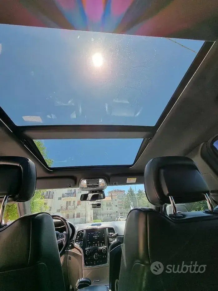 Usata Jeep Grand Cherokee Overland 250 CV (183 kW) 2014 Bianco SUV