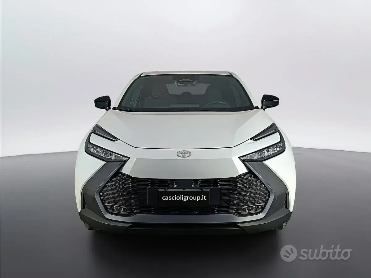 Usata Toyota C-HR Eco 152 CV (111 kW) 2025 Bianco SUV