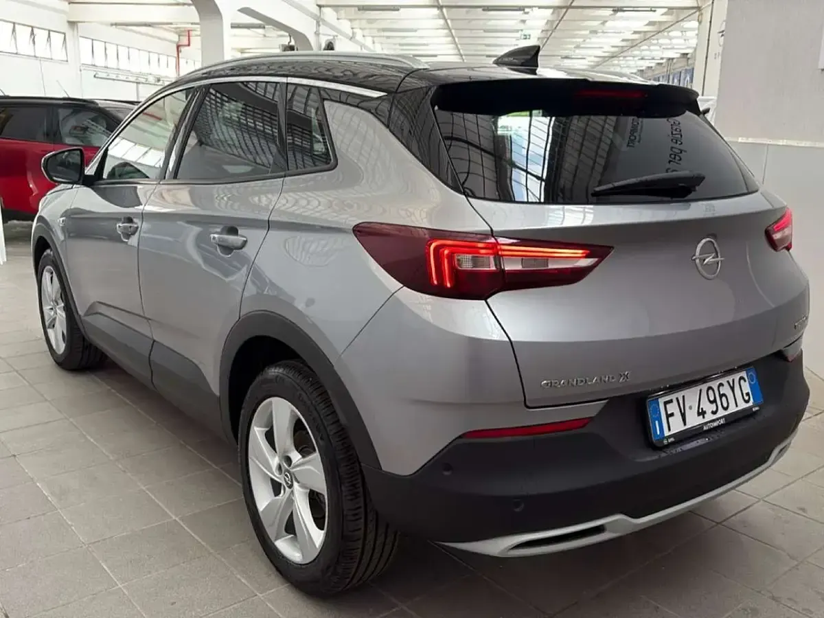 Usata Opel Grandland X Innovation 131 CV (96 kW) 2020 Grigio SUV