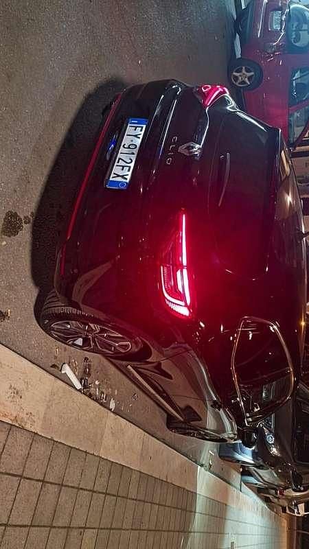 Usata 2019 Renault Clio IV Intens Tre volumi | 11.000 € (Buon prezzo) - Immagine 1/4