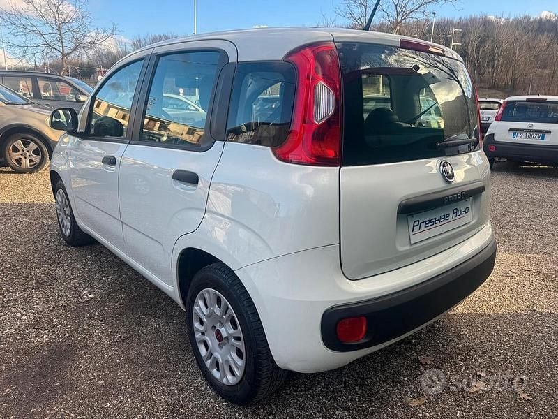 Usata Fiat Panda Lounge 69 CV (50 kW) 2020 Bianco Utilitaria