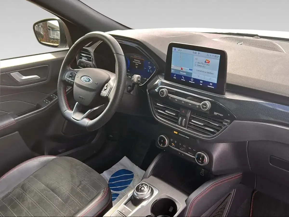 Usata Ford Kuga ST-Line 225 CV (165 kW) 2023 Bianco SUV