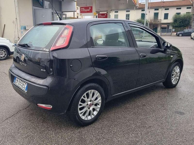 Usata Fiat Punto Evo Dynamic 95 CV (69 kW) 2011 Other Utilitaria
