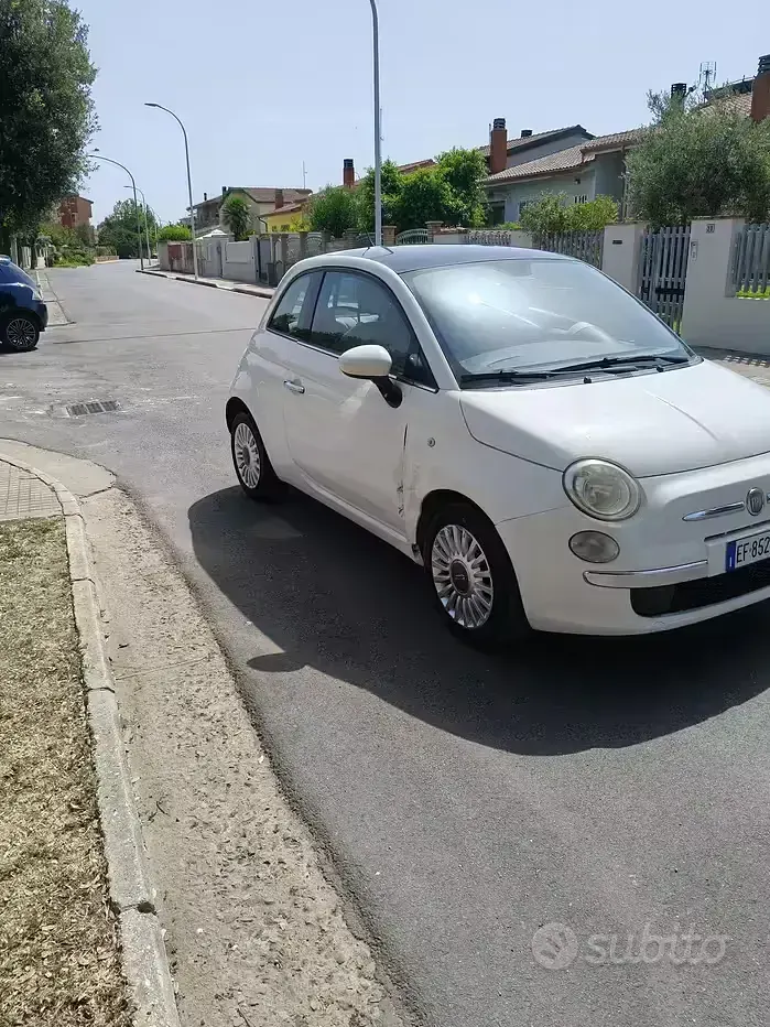 Usata Fiat 500 Lounge 69 CV (50 kW) 2011 Bianco Berlina