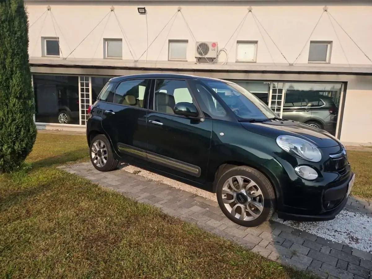 Usata Fiat 500L Lounge 95 CV (69 kW) 2015 Verde Monovolume