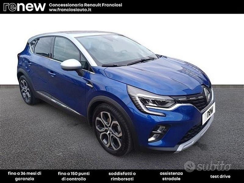 Usata Renault Captur Techno 101 CV (74 kW) 2022 Blu SUV