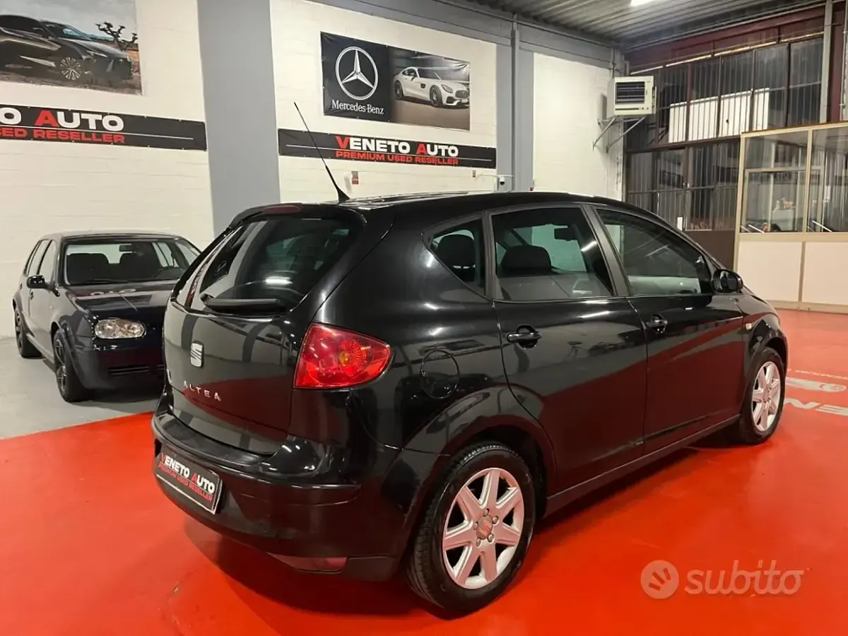 Usata Seat Altea Stylance 140 CV (102 kW) 2008 Nero Monovolume