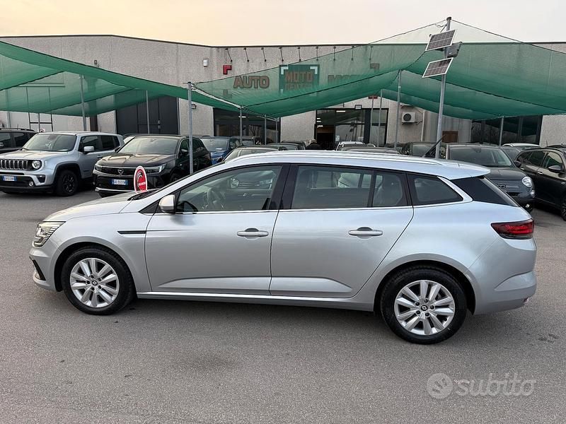 Usata Renault Mégane GrandTour Equilibre 116 CV (85 kW) 2022 Grigio Station wagon