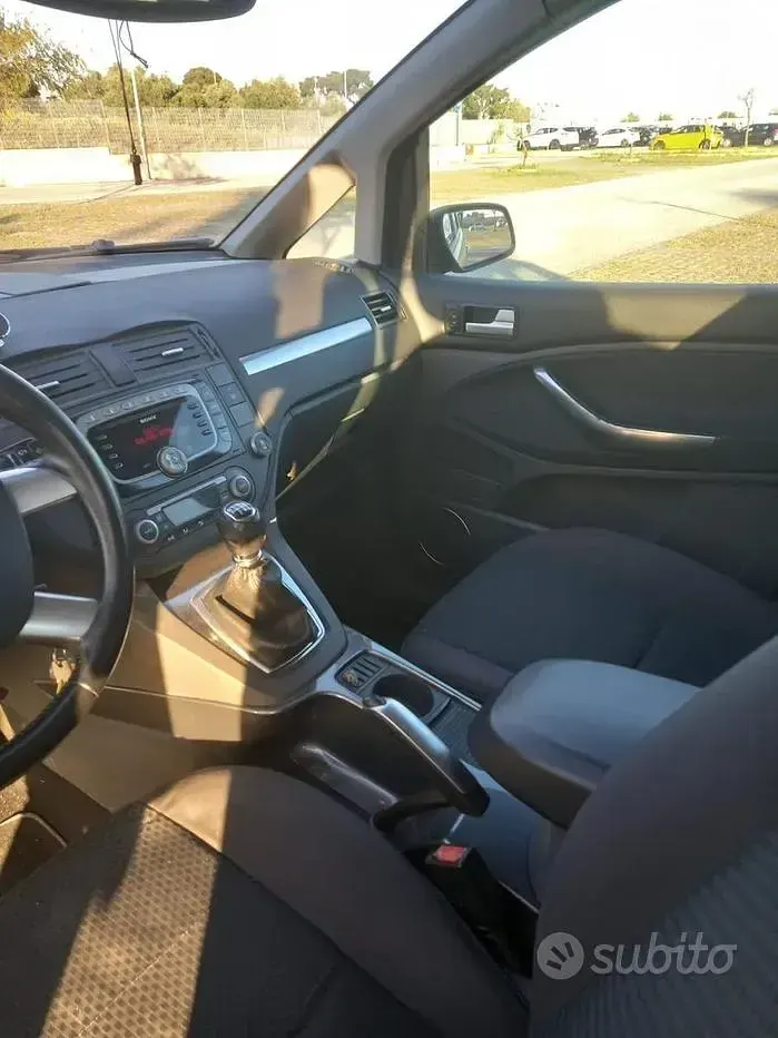 Usata Ford C-MAX 136 CV (100 kW) 2007 Grigio Monovolume