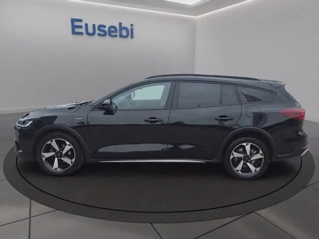 Usata Ford Focus Active 115 CV (84 kW) 2023 Nero Station wagon