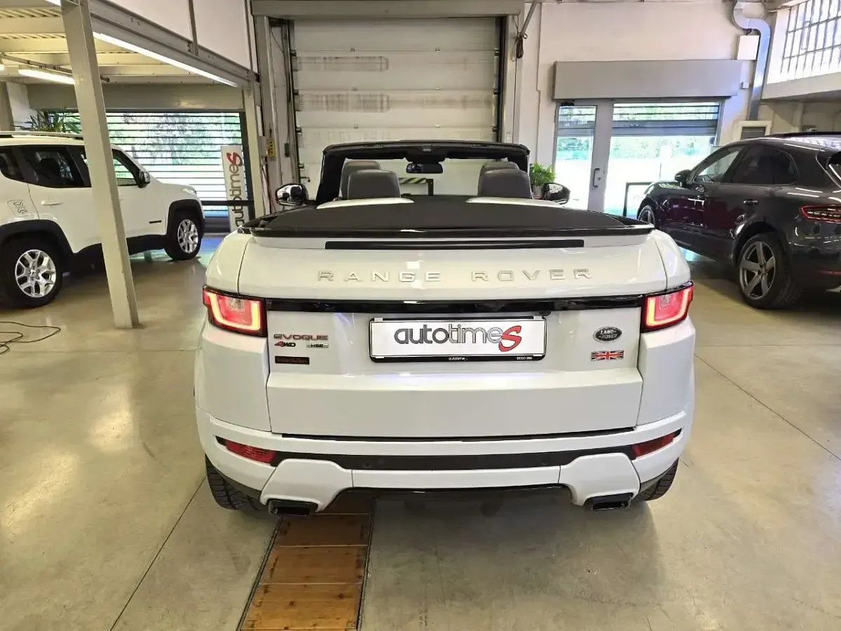 Usata Land Rover Range Rover evoque HSE Dynamic 179 CV (131 kW) 2016 Bianco Cabrio