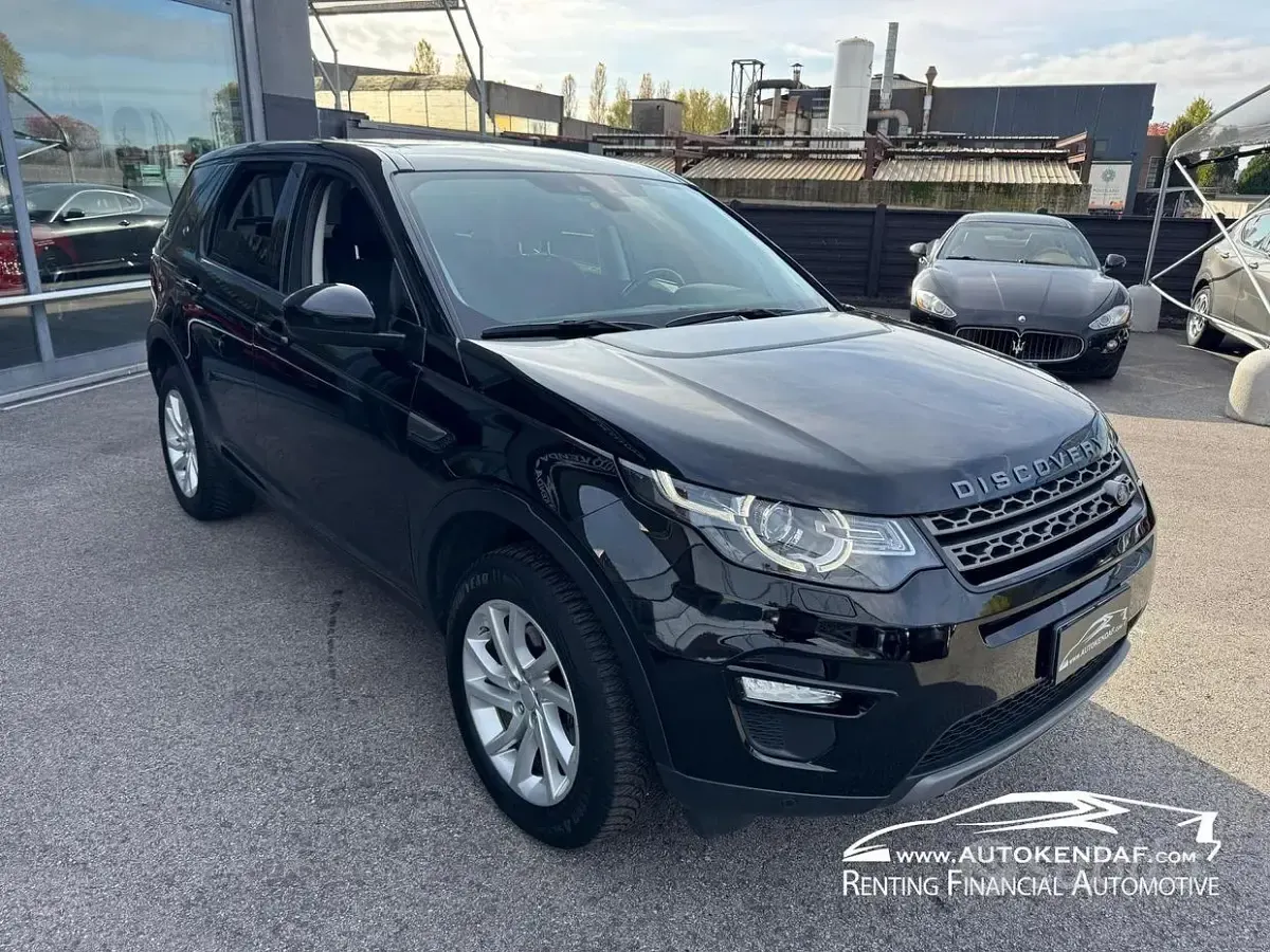 Usata Land Rover Discovery Sport SE 150 CV (110 kW) 2018 Nero SUV