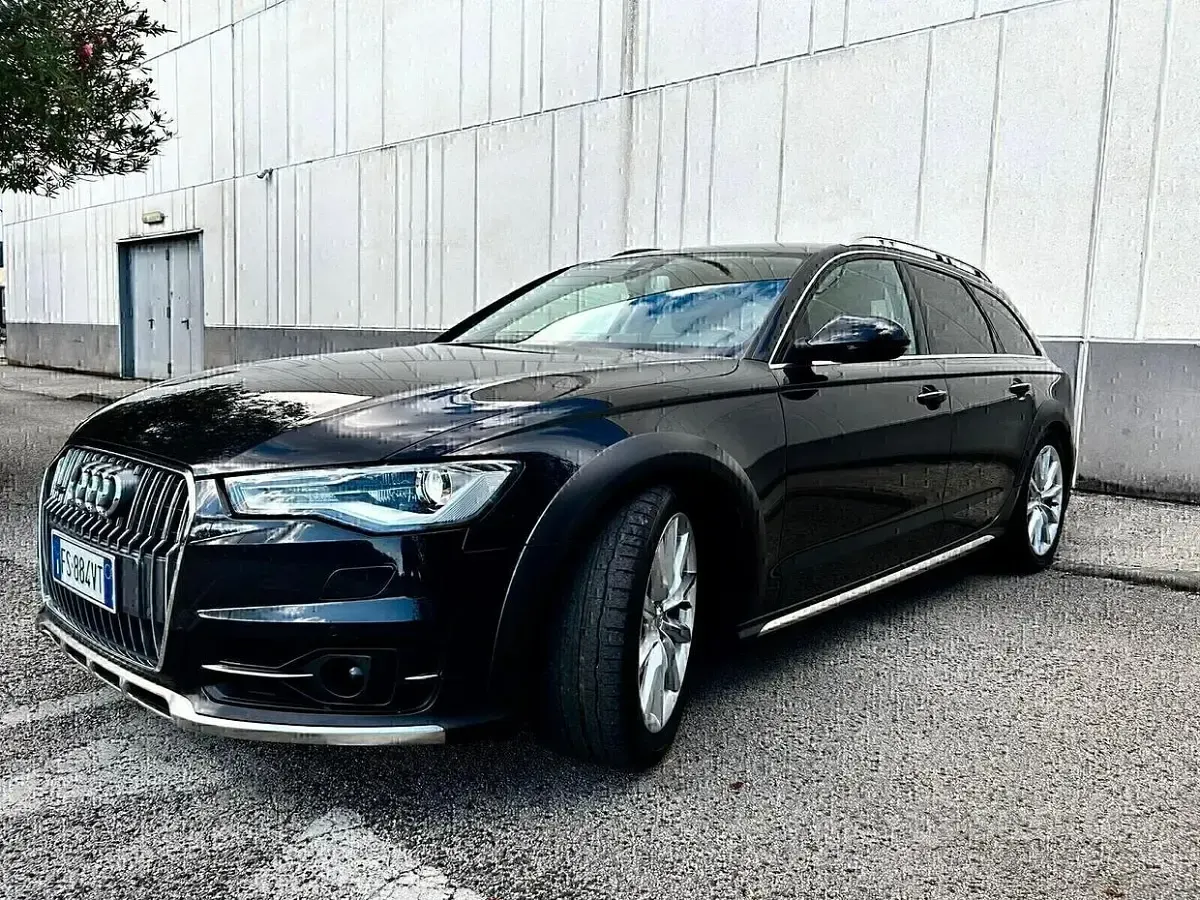 Usata Audi A6 Allroad 272 CV (200 kW) 2017 Nero Station wagon