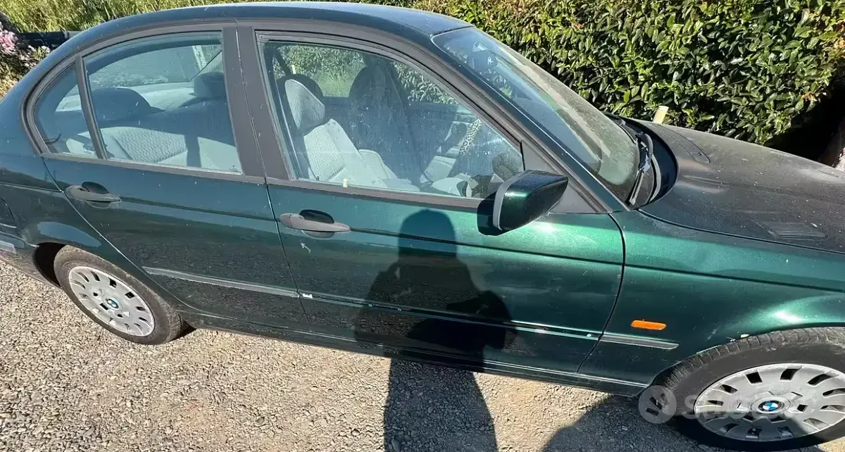 Usata BMW 318 118 CV (86 kW) 1999 Verde Berlina