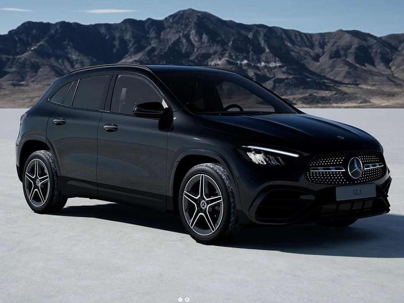 Nuova Mercedes GLA180 Advanced Plus 116 CV (85 kW) 2025 Nero cosmo SUV