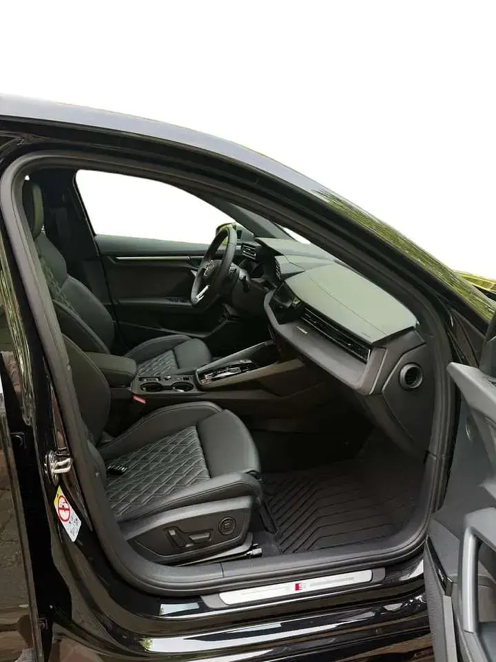 Usata Audi S3 Ambiente 333 CV (244 kW) 2024 Nero Berlina