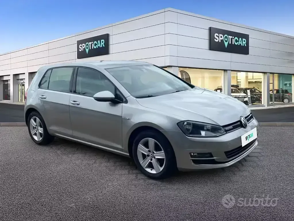 Usata VW Golf VII Highline 110 CV (80 kW) 2015 Grigio Berlina
