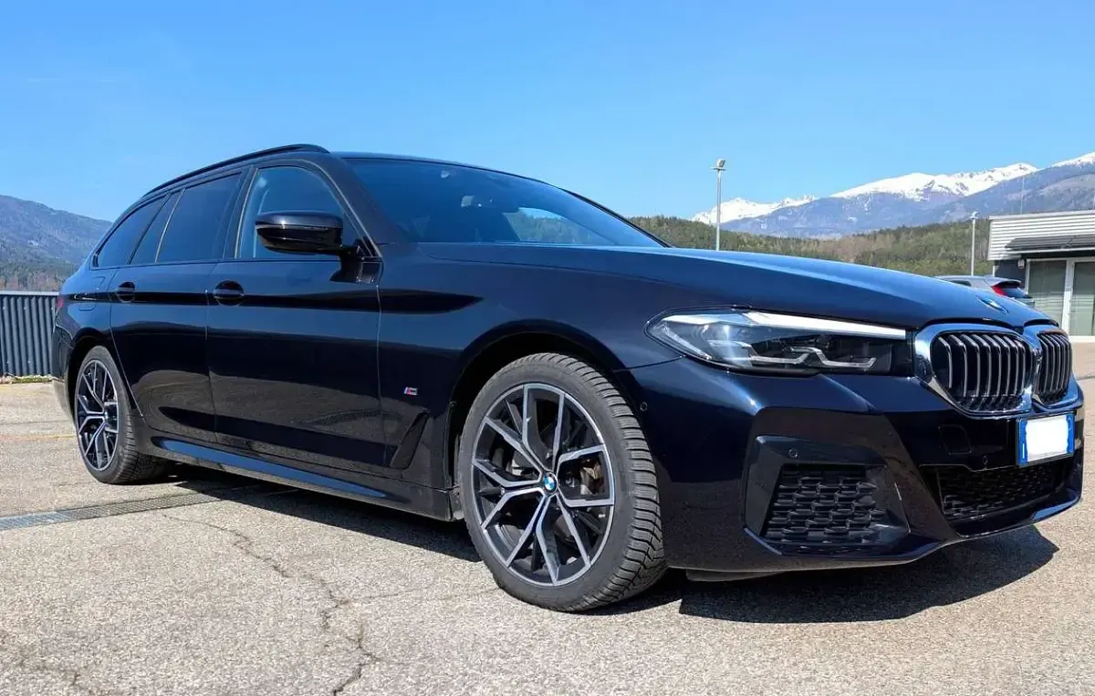 Usata BMW 520 M Sport 190 CV (139 kW) 2020 Nero Station wagon