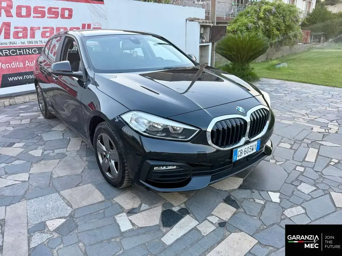 Usata BMW 116 Advantage 116 CV (85 kW) 2020 Nero Utilitaria