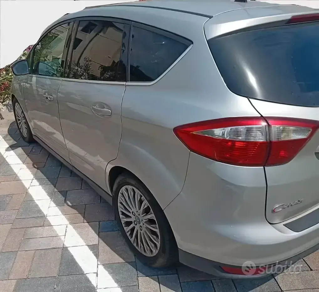 Usata Ford C-MAX 115 CV (84 kW) 2011 Grigio Monovolume