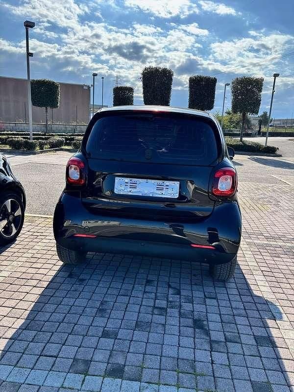Usata Smart ForTwo Coupé Brabus 60 kW (82 CV) 2021 Nero Utilitaria