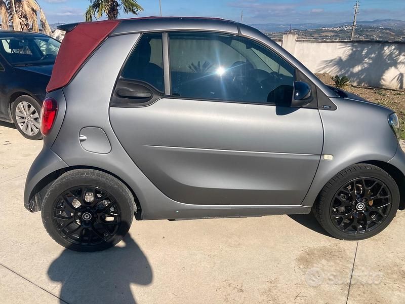 Usata 2018 Smart ForTwo Cabrio Prime Cabrio | 16.500 € - Immagine 1/4