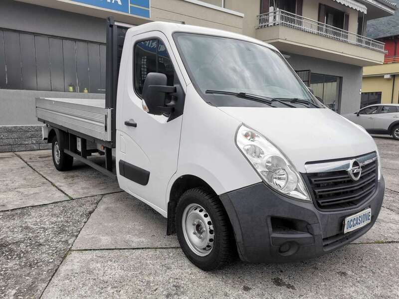 Usata Opel Movano 131 CV (96 kW) 2016 Bianco Furgone