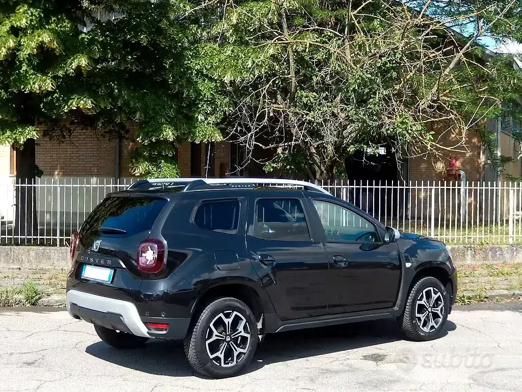 Usata Dacia Duster 101 CV (74 kW) 2020 Nero SUV