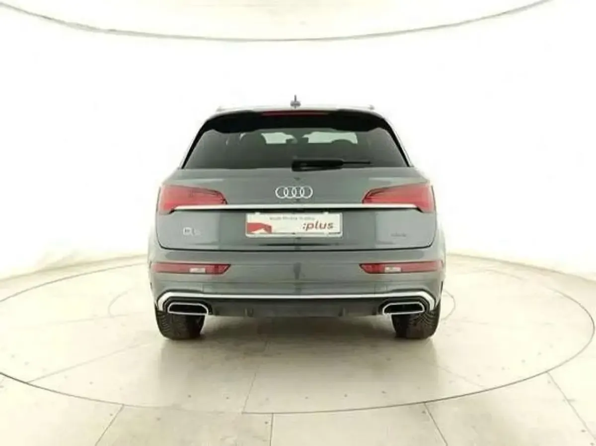 Usata Audi Q5 S-Line 204 CV (150 kW) 2024 Grigio SUV