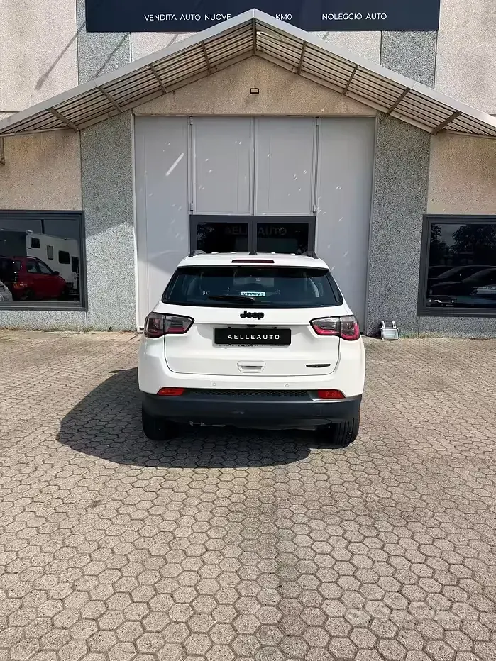 Usata Jeep Compass Night Eagle 120 CV (88 kW) 2020 Bianco SUV
