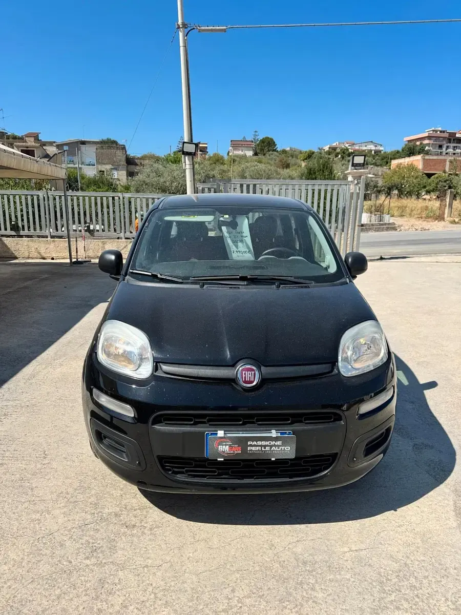 Usata Fiat Panda Pop 75 CV (55 kW) 2015 Nero Utilitaria
