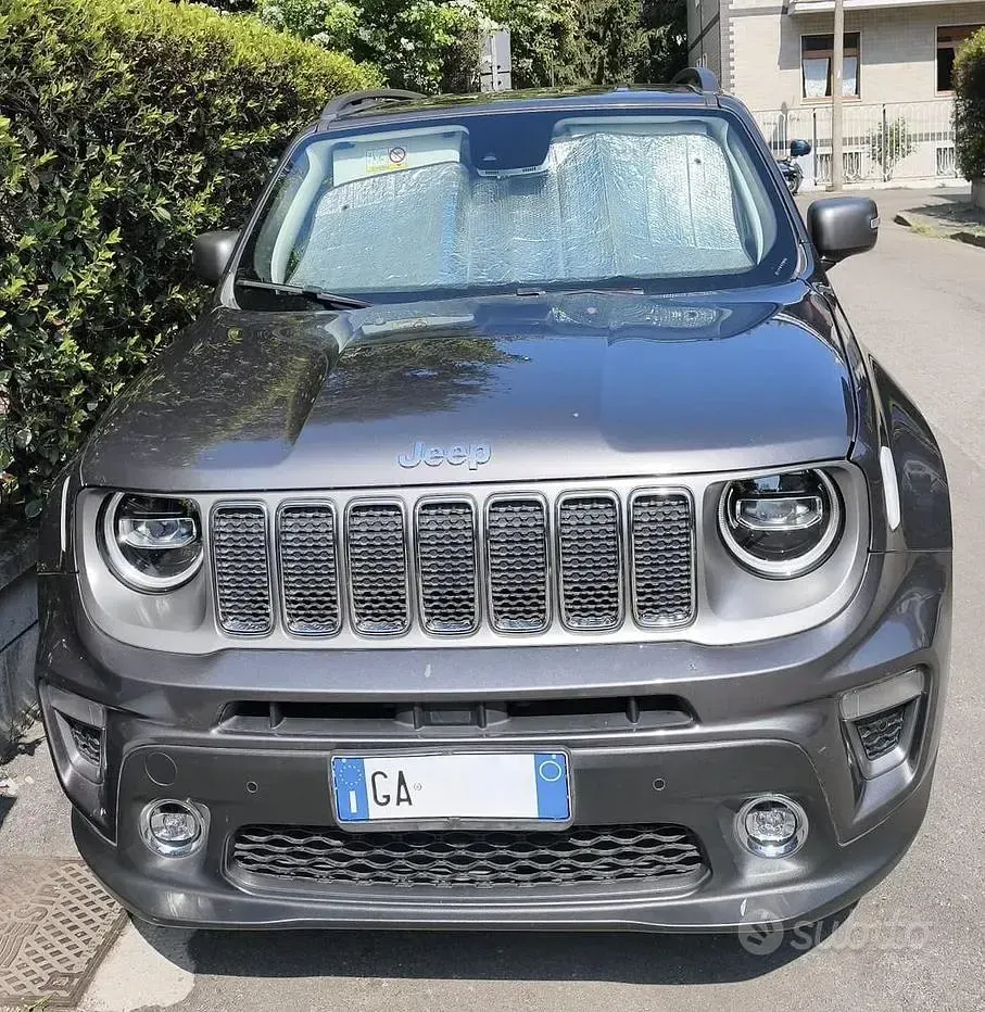 Usata Jeep Renegade Limited 120 CV (88 kW) 2020 Grigio SUV