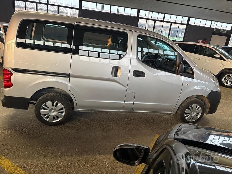 Usata Nissan NV200 90 CV (66 kW) 2018 Grigio Monovolume