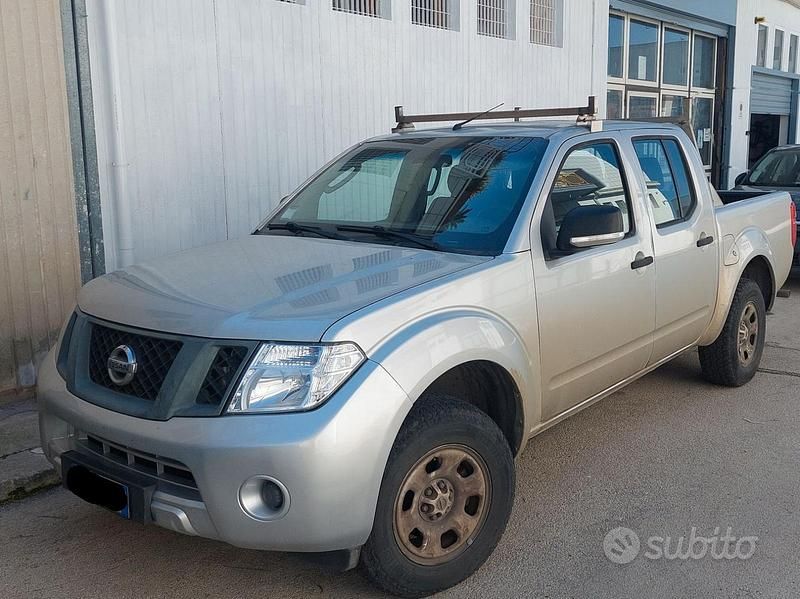 Usata Nissan Navara 2014 Grigio Pick-up