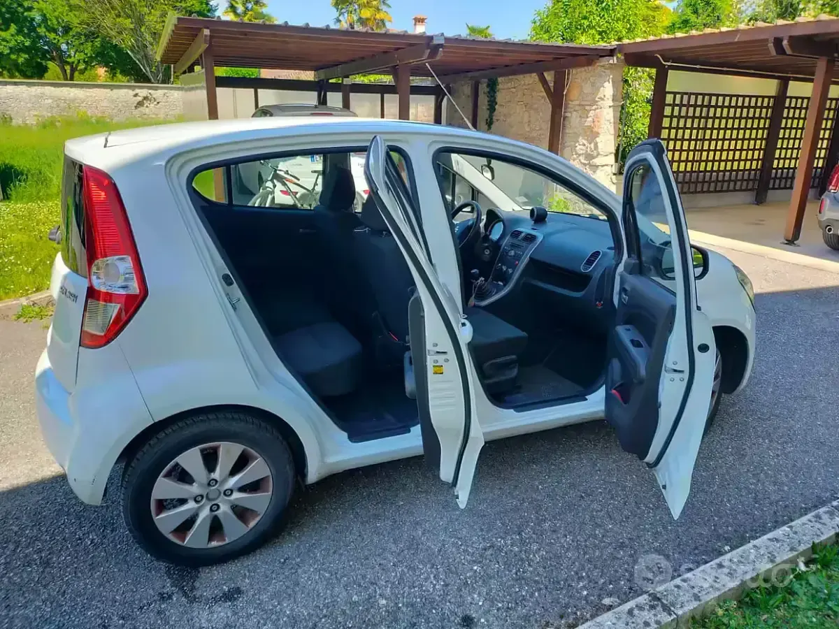 Usata Suzuki Splash 65 CV (47 kW) 2010 Bianco Utilitaria