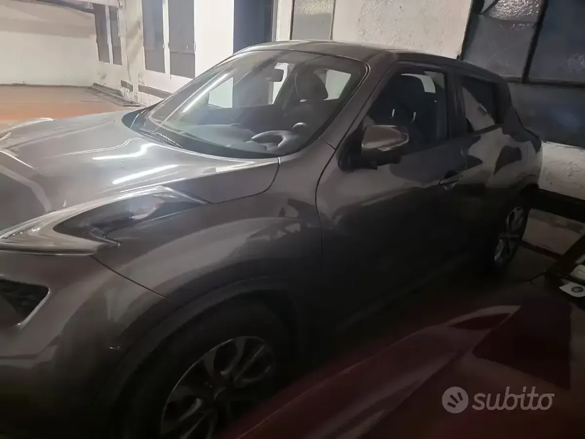 Usata Nissan Juke 115 CV (84 kW) 2014 Grigio SUV