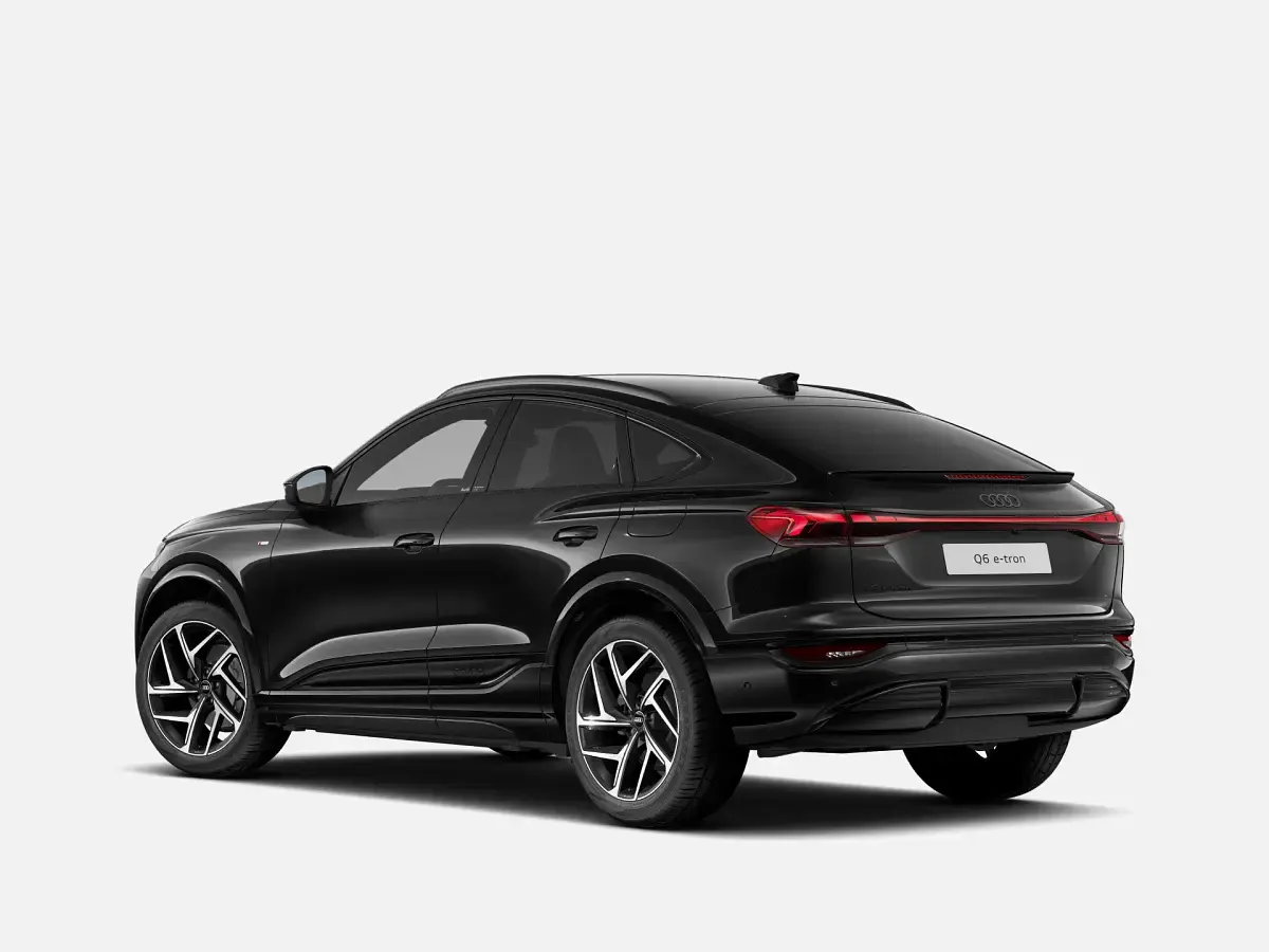 Nuova Audi Q6 Sportback e-tron S-Line 119 kW (163 CV) 2026 Nero mythos metallizzato SUV