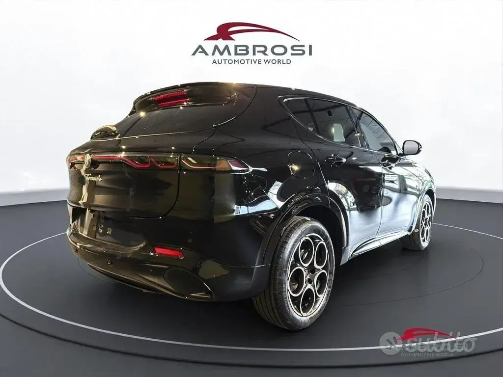 Nuova Alfa Romeo Tonale Sprint 174 CV (127 kW) 2026 Nero SUV