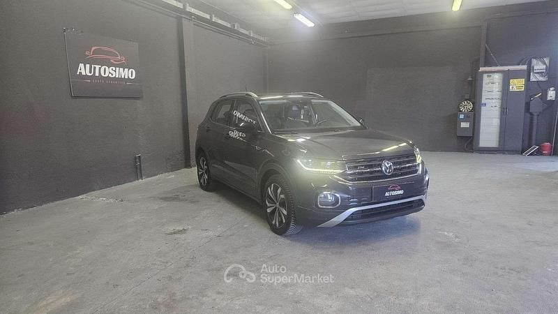 Usata VW T-Cross Advance 95 CV (69 kW) 2020 Grigio SUV