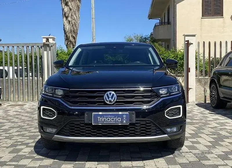 Usata VW T-Roc Advance 150 CV (110 kW) 2020 Nero SUV
