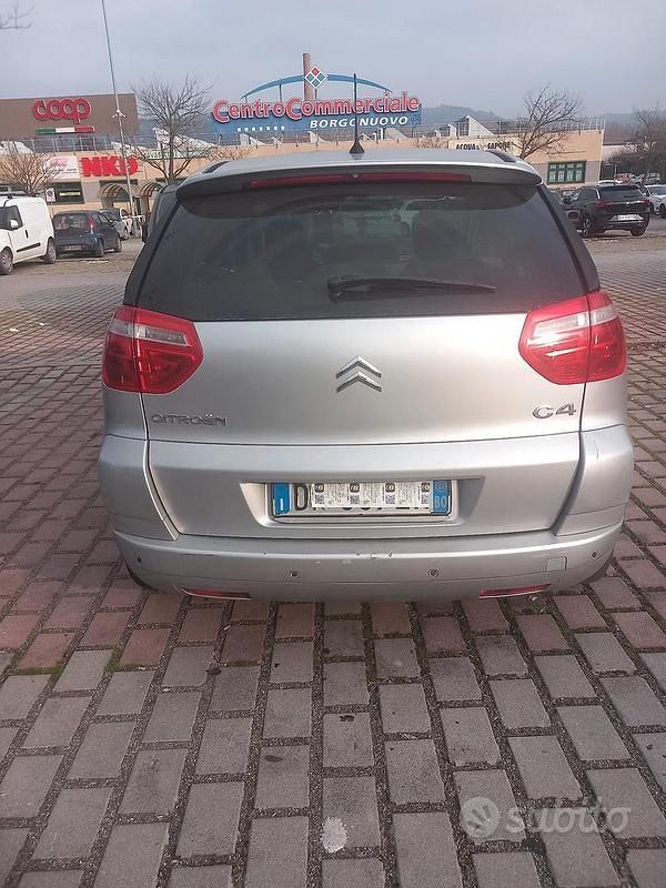 Usata Citroën C4 109 CV (80 kW) 2007 Grigio Monovolume