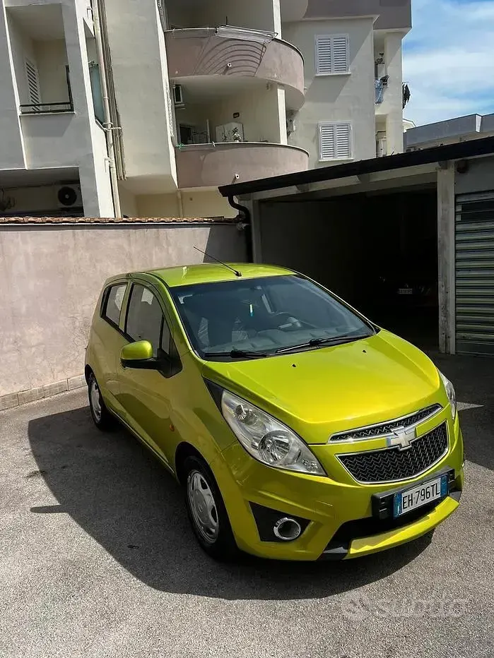 Usata Chevrolet Spark LS 65 CV (47 kW) 2012 Verde Utilitaria