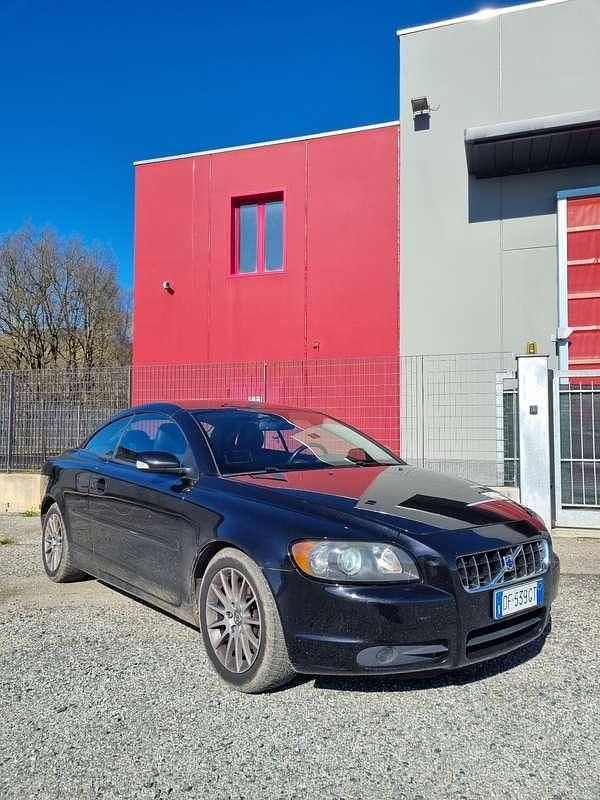 Usata Volvo C70 Summum 180 CV (132 kW) 2007 Nero Cabrio