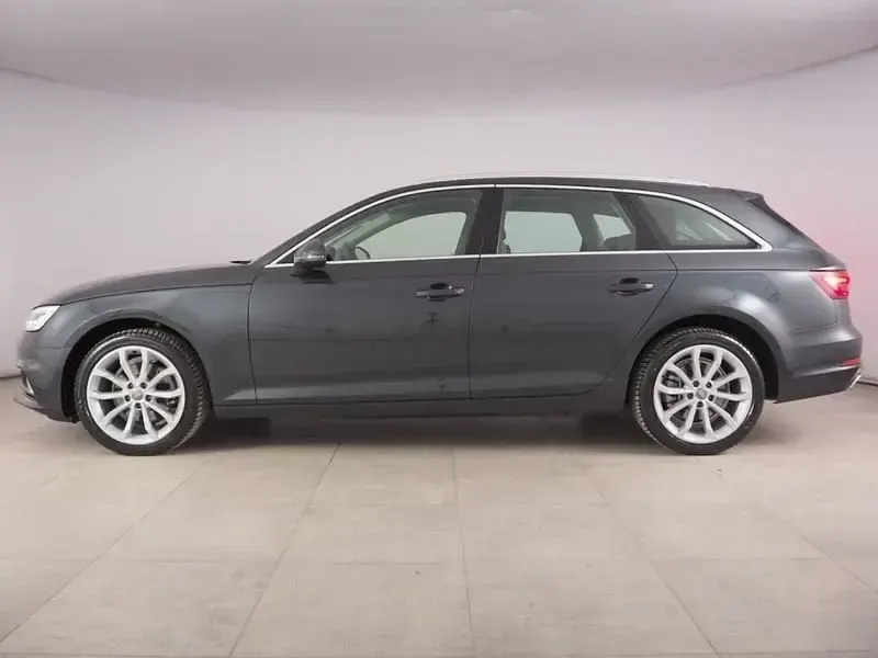 Usata Audi A4 Business 170 CV (125 kW) 2019 Grigio Station wagon