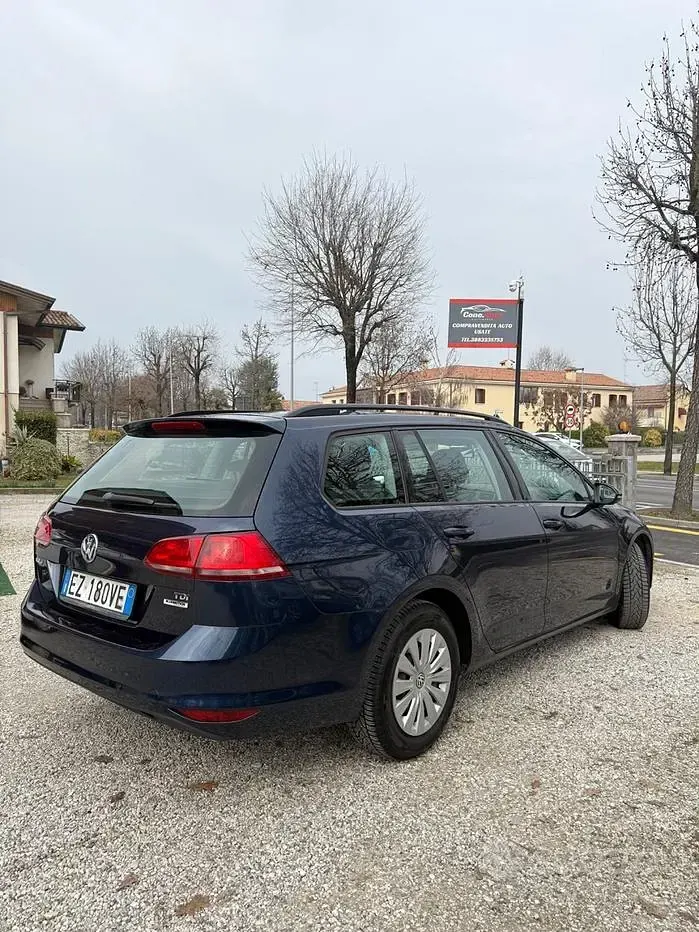 Usata VW Golf VII Trendline 90 CV (66 kW) 2015 Blu Station wagon