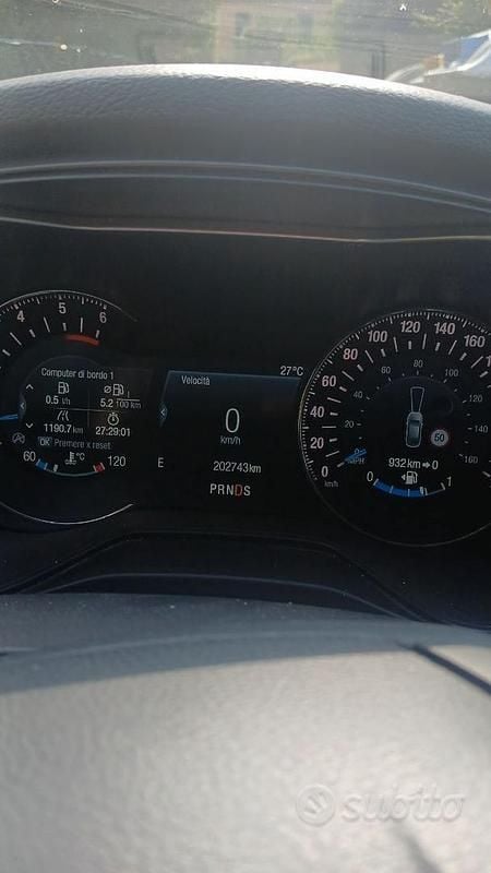 Usata Ford Mondeo 150 CV (110 kW) 2017 Verde Berlina