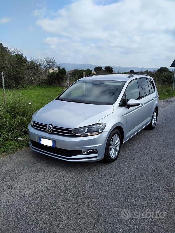 Usata VW Touran Comfortline 110 CV (80 kW) 2016 Grigio Monovolume